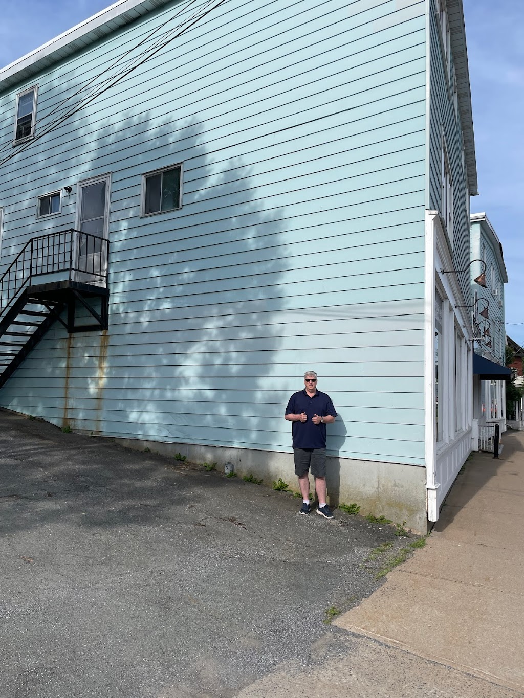 Eric Meredith at KW Select Realty Mahone Bay | 544 Main St, Mahone Bay, NS B0J 2E0, Canada | Phone: (902) 830-5139