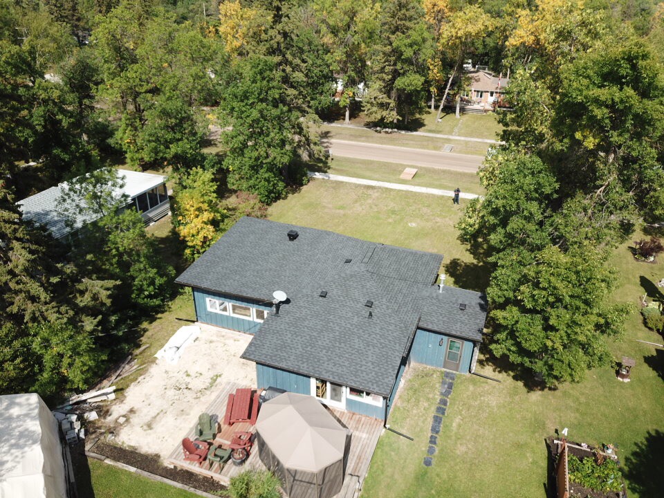 Pro Roof Builders | 109087 Provincial Trunk Hwy 9, Gimli, MB R0C 1B0, Canada | Phone: (204) 963-5302