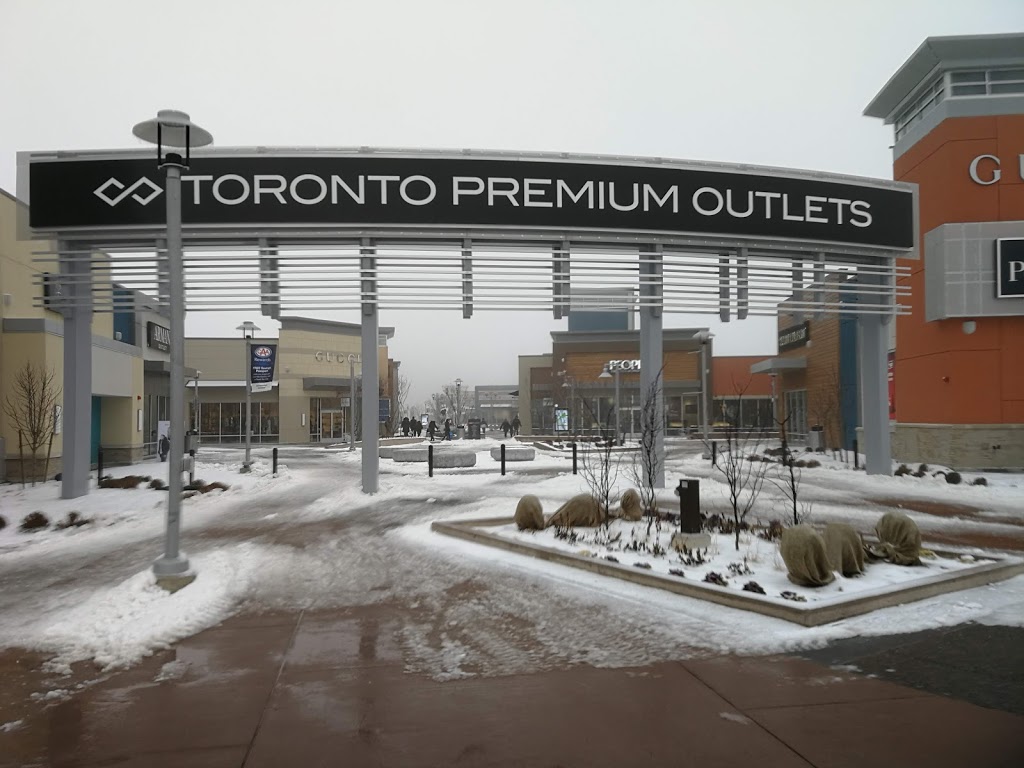 About Toronto Premium Outlets® - A Shopping Center in Halton Hills, ON - A  Simon Property