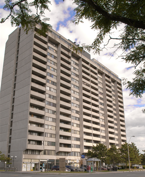 Elgin Square Apartments | 475 Elgin St, Ottawa, ON K2P 2E6, Canada | Phone: (613) 236-9981