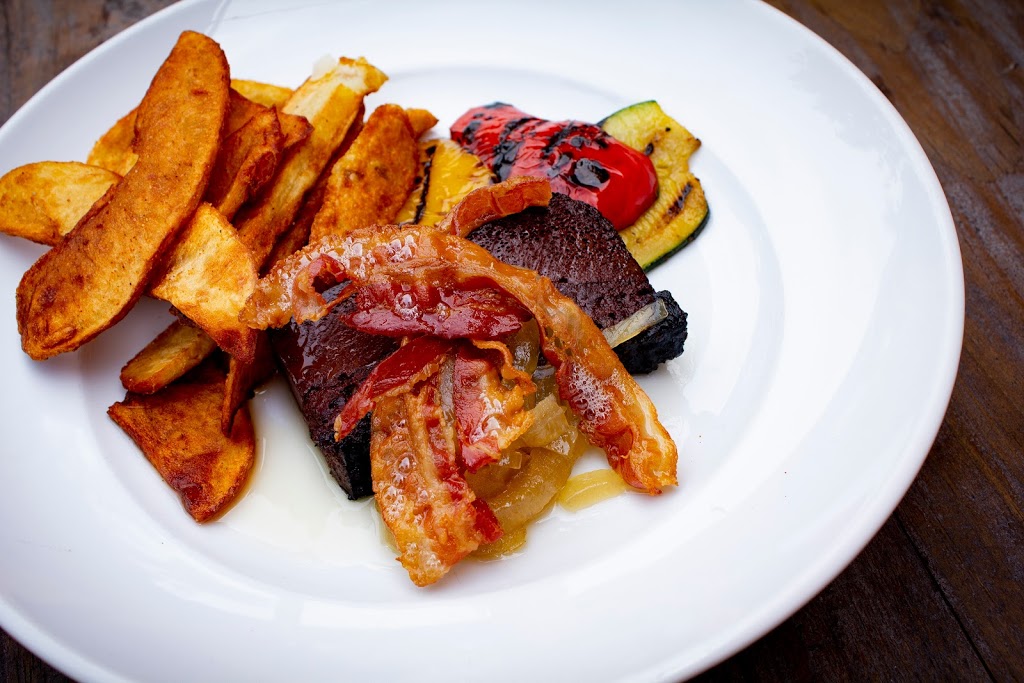 Restaurant LEspiègle | 1834 Rue Des Cascades O, Saint-Hyacinthe, QC J2S 5J6, Canada | Phone: (450) 778-1551