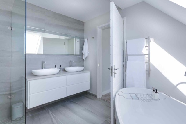Bathroom Renovations Guelph Pros | 78 Cedar St, Guelph, ON N1G 1C5, Canada | Phone: (226) 499-3933
