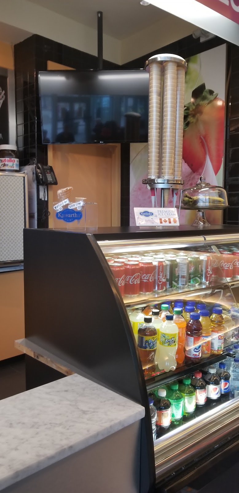 Sweet Point | 6380 Fallsview Blvd, Niagara Falls, ON L2G 7X5, Canada | Phone: (905) 371-3162