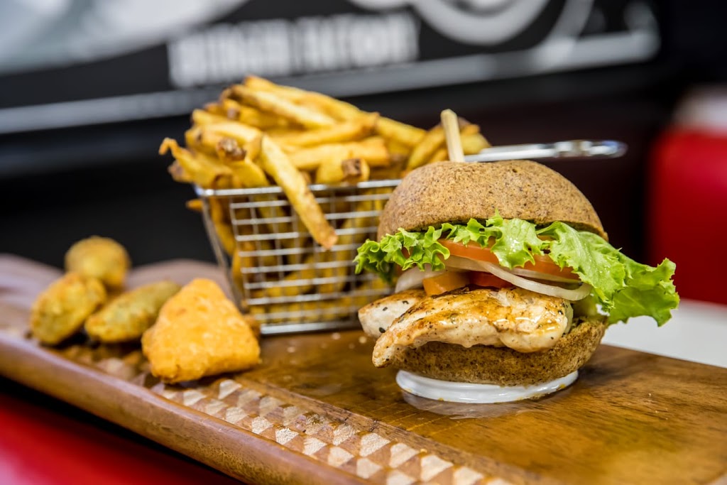 Burger Factory | 2460 Neyagawa Blvd #9, Oakville, ON L6H 7P4, Canada | Phone: (289) 725-7424