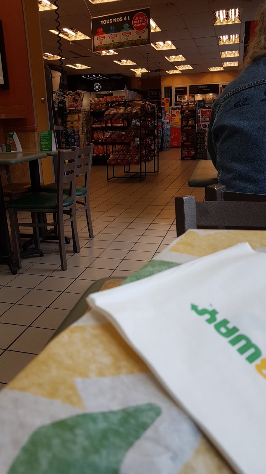 Couche-Tard | 3985 Rue Beaubien E, Montréal, QC H1X 1H5, Canada | Phone: (514) 729-9970