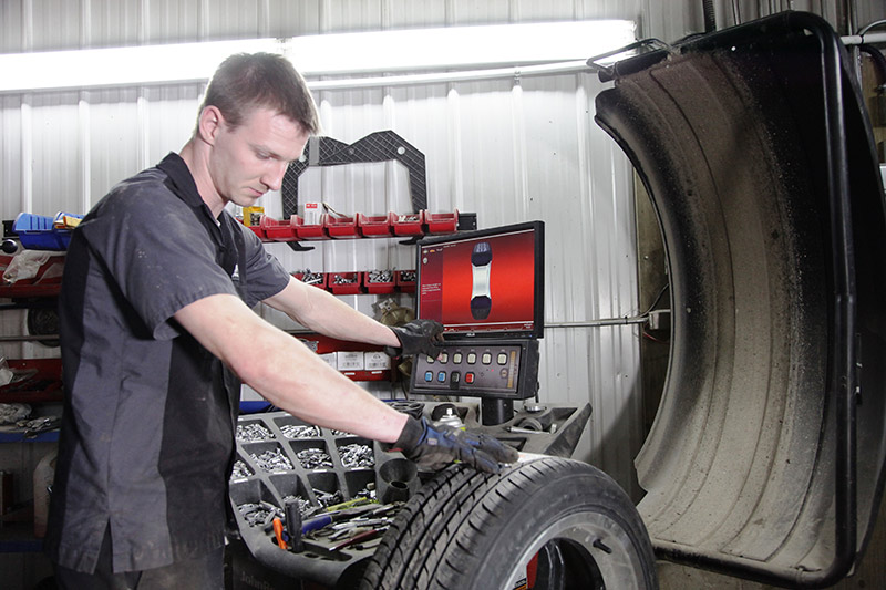 OK Tire | 930 Main St, Steinbach, MB R5G 1Z9, Canada | Phone: (204) 326-2161