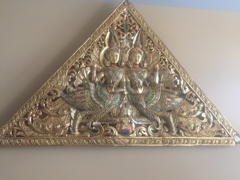 Chiang Rai Thai Cuisine | 120 Fifth Ave, Cochrane, AB T4C 0A4, Canada | Phone: (403) 851-0239