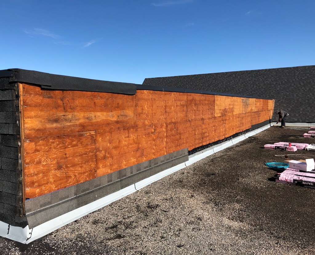 Scotts Roofing & Repairs | 72 West Street N, Thorold, ON L2V 2S5, Canada | Phone: (905) 351-4014