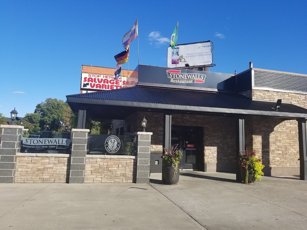 Stonewalls Restaurant | 339 York Blvd, Hamilton, ON L8R 2X9, Canada | Phone: (905) 577-0808