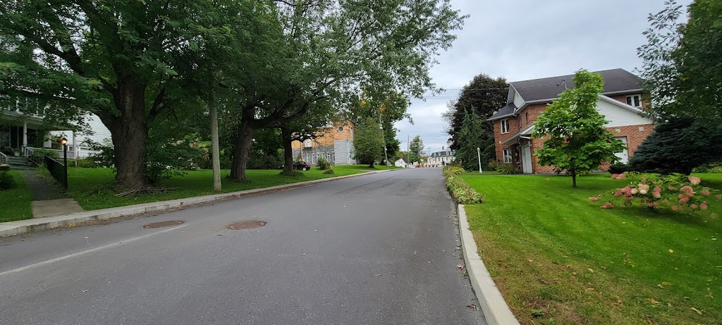 Canada Border Services Agency | 226 Rue Dufferin, Stanstead, QC J0B 3E2, Canada | Phone: (800) 461-9999
