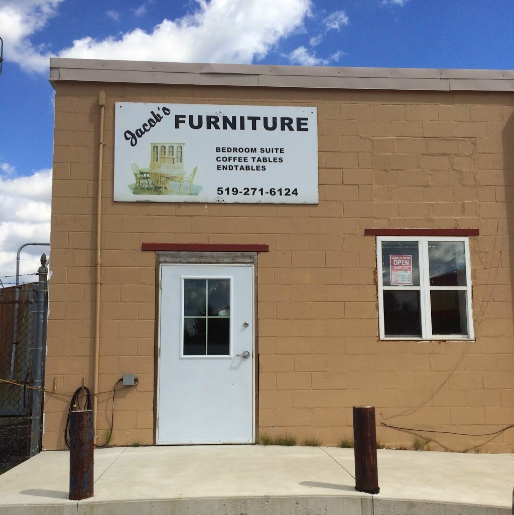 Jacobs Mennonite Furniture | 1535 Snyders Rd E, Petersburg, ON N0B 2H0, Canada | Phone: (519) 214-6124