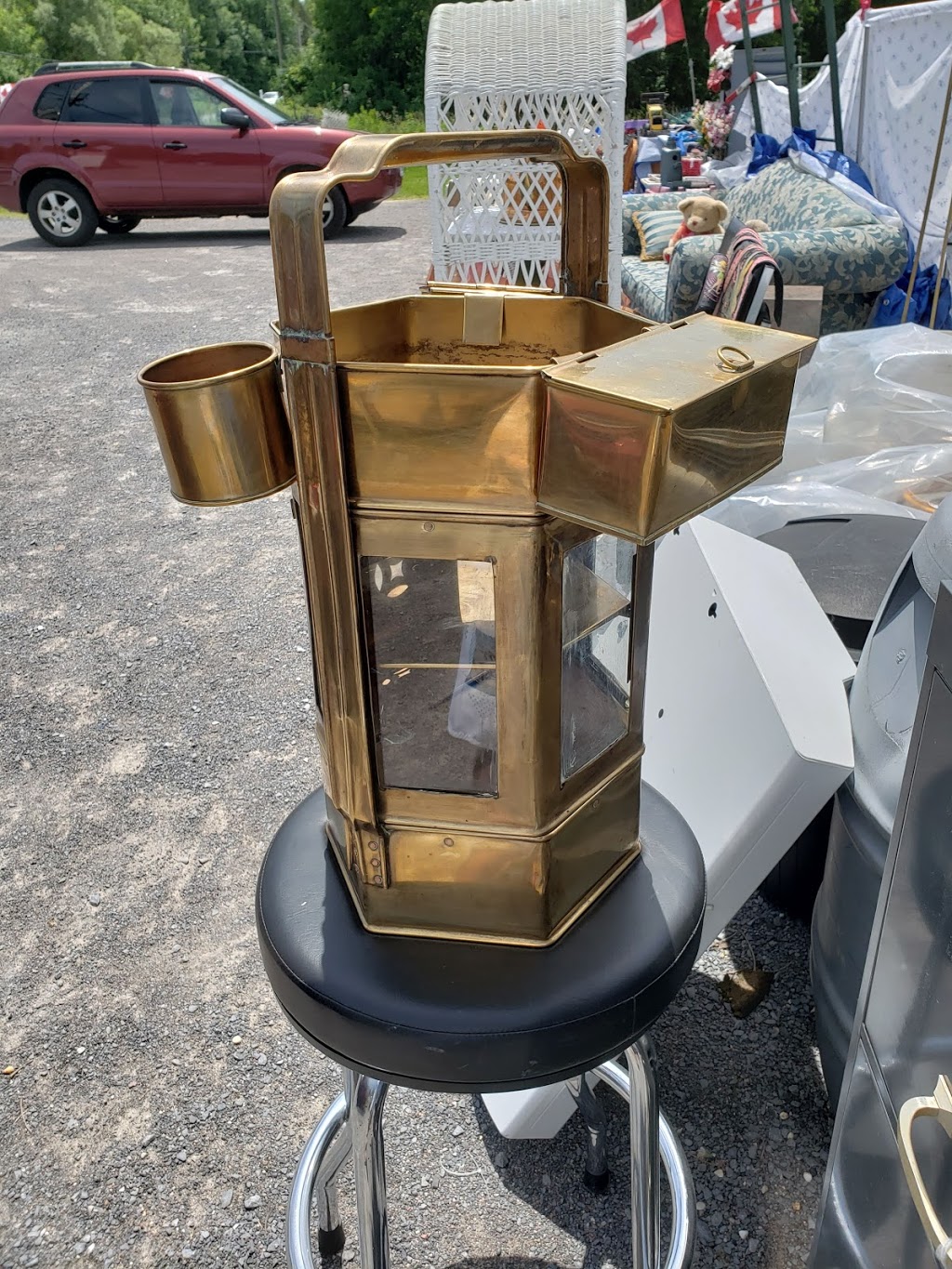 Masks Mobile Yard Sale | 455 Cannifton Rd N, Corbyville, ON K0K 1V0, Canada | Phone: (613) 966-1740