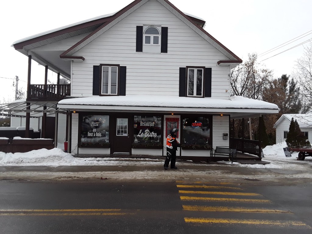Restaurant Le Bistro Montebello | 570 Rue Notre Dame, Montebello, QC J0V 1L0, Canada | Phone: (819) 423-6900