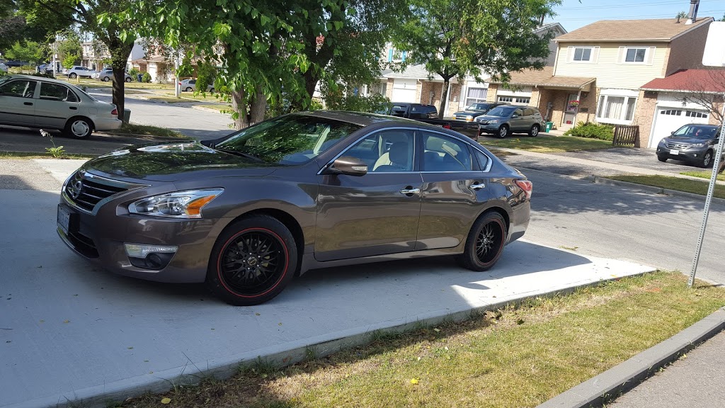 Dixie Auto Glass | 1365 Mid-Way Blvd #6, Mississauga, ON L5T 2J5, Canada | Phone: (905) 795-0000