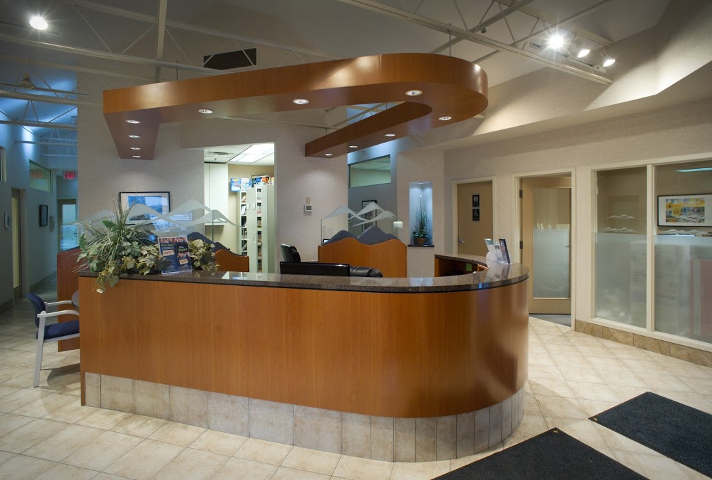 Laurentian Dental Centre | 245 Strasburg Rd, Kitchener, ON N2E 3W7, Canada | Phone: (519) 742-2084