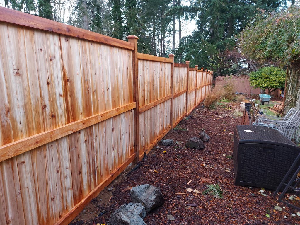 Vancouver Island Fence Company | Nanoose Rd, Nanoose Bay, BC V9P 9E6, Canada | Phone: (250) 741-7624