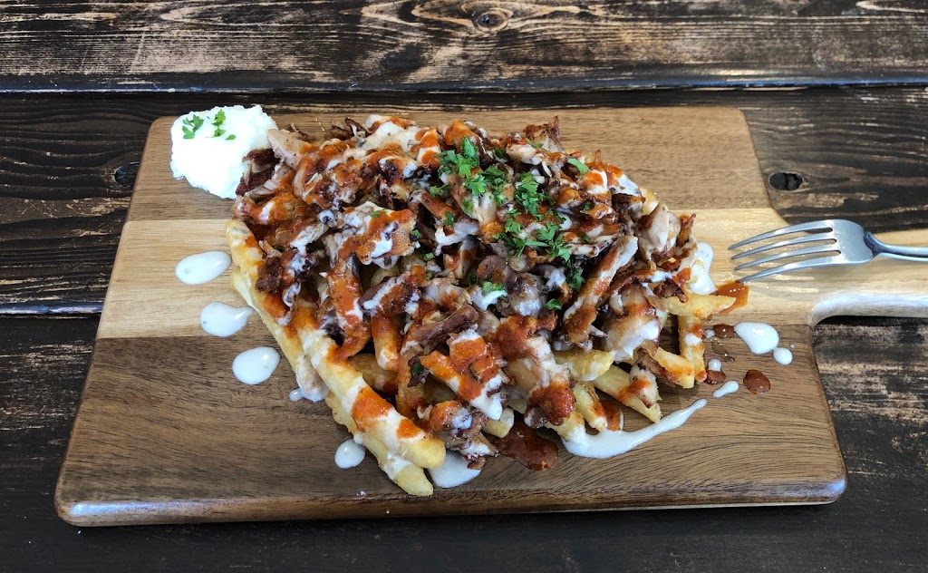 Zayzoun Mediterranean Restaurant | 3836 Bloor St W, Etobicoke, ON M9B 1L1, Canada | Phone: (647) 748-2364