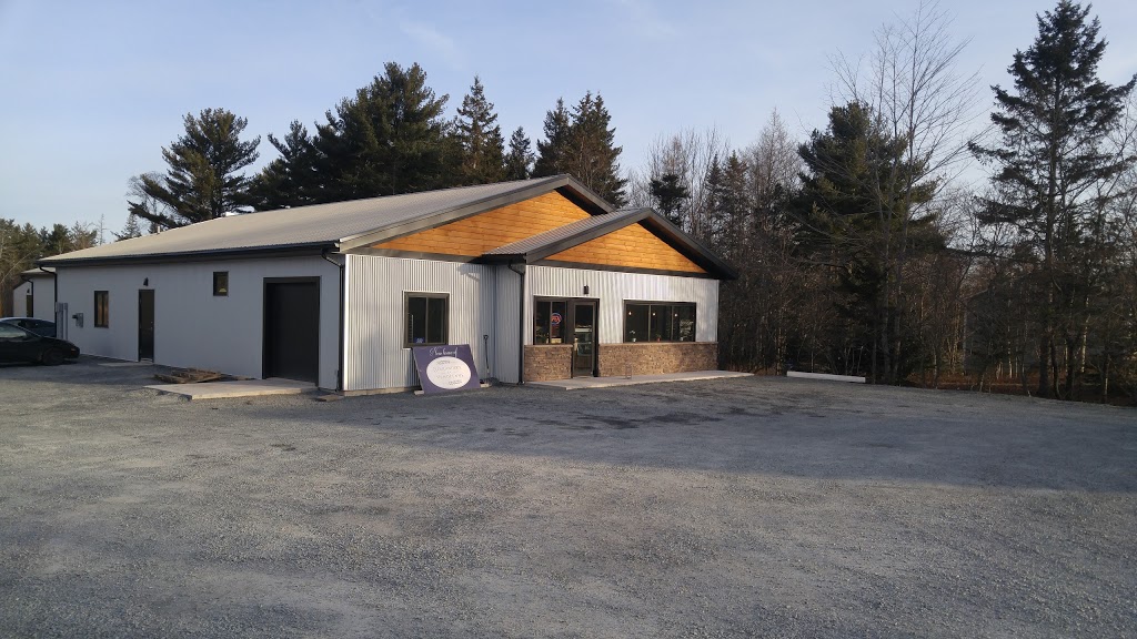 Boulangerie La Vendéenne | 500 NS-325, Blockhouse, NS B0J 1E0, Canada | Phone: (902) 531-3090