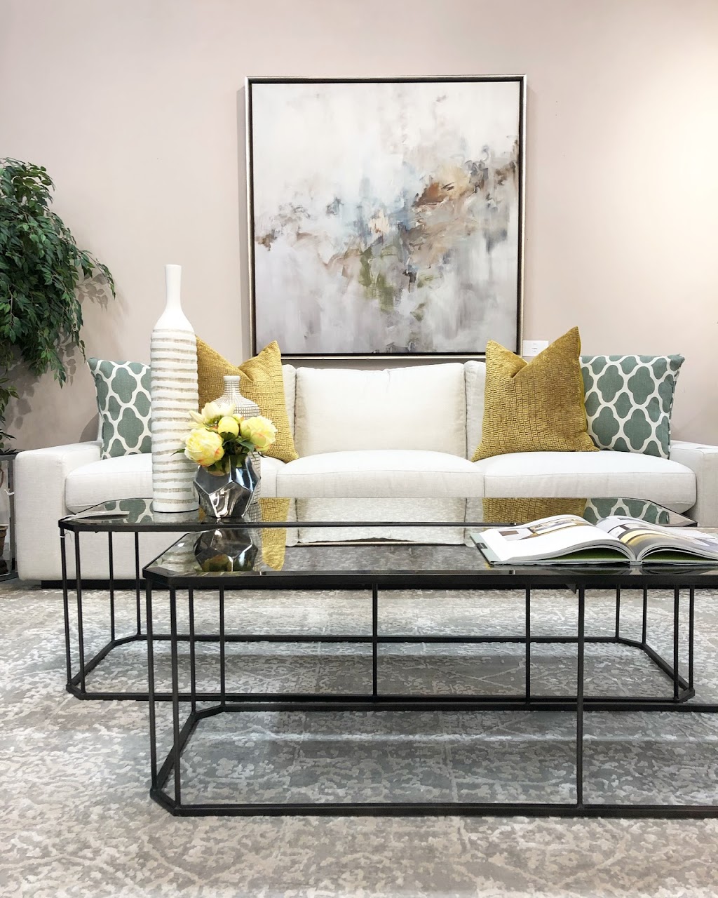 Niche Decor | 242 Earl Stewart Dr, Aurora, ON L4G 6V9, Canada | Phone: (905) 727-2727