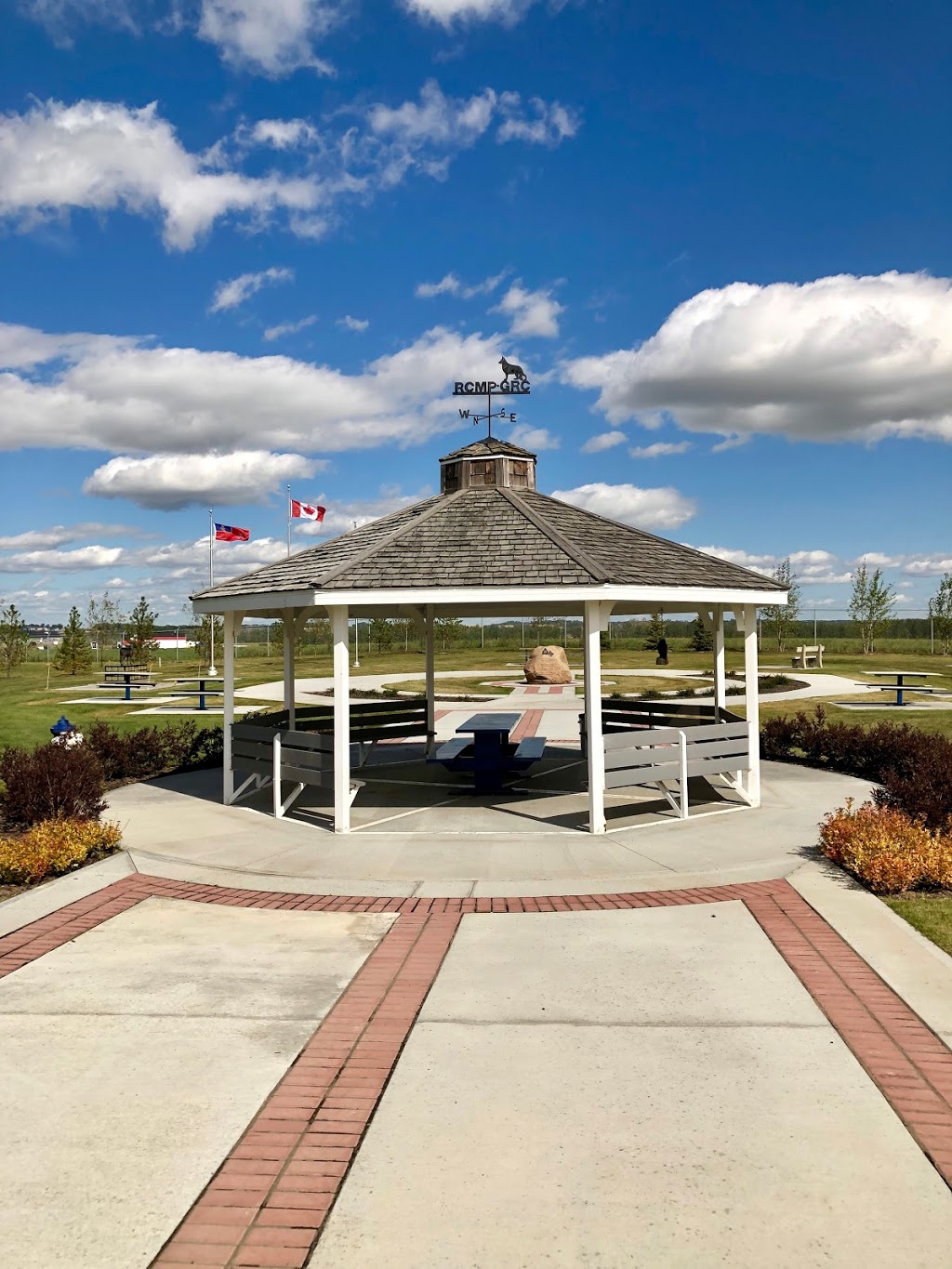 Police Dog Service Training Centre | Queen Elizabeth II Highway, Innisfail, AB T4G 1S8, Canada | Phone: (403) 227-3346