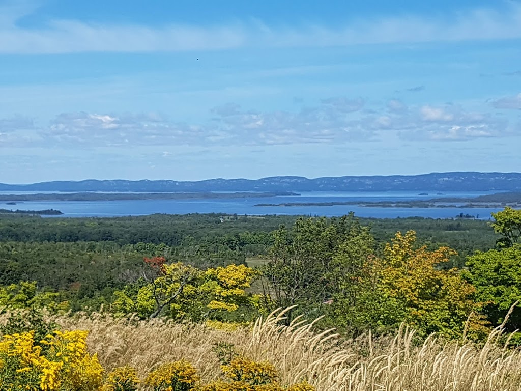 McLeans Mountain Lookout | 255-671 McLeans Mountain Rd, Little Current, ON P0P 1K0, Canada | Phone: (416) 960-8121