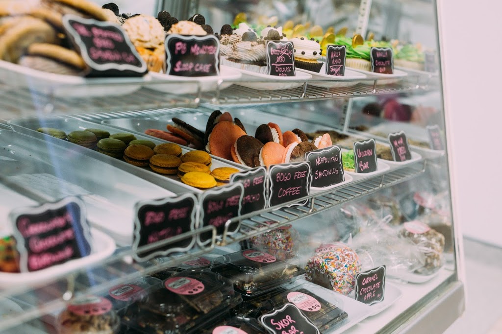 Sweet C Bakery | 1171 Kildare Avenue East B, Winnipeg, MB R2C 5C1, Canada | Phone: (204) 505-5030