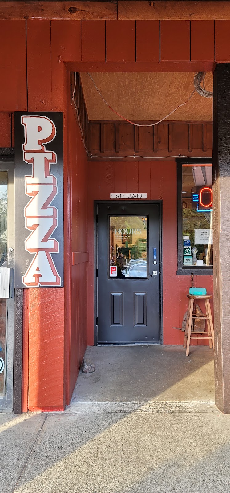 The Clove | 671 f Plaza Rd, Quathiaski Cove, BC V0P 1N0, Canada | Phone: (250) 285-2262