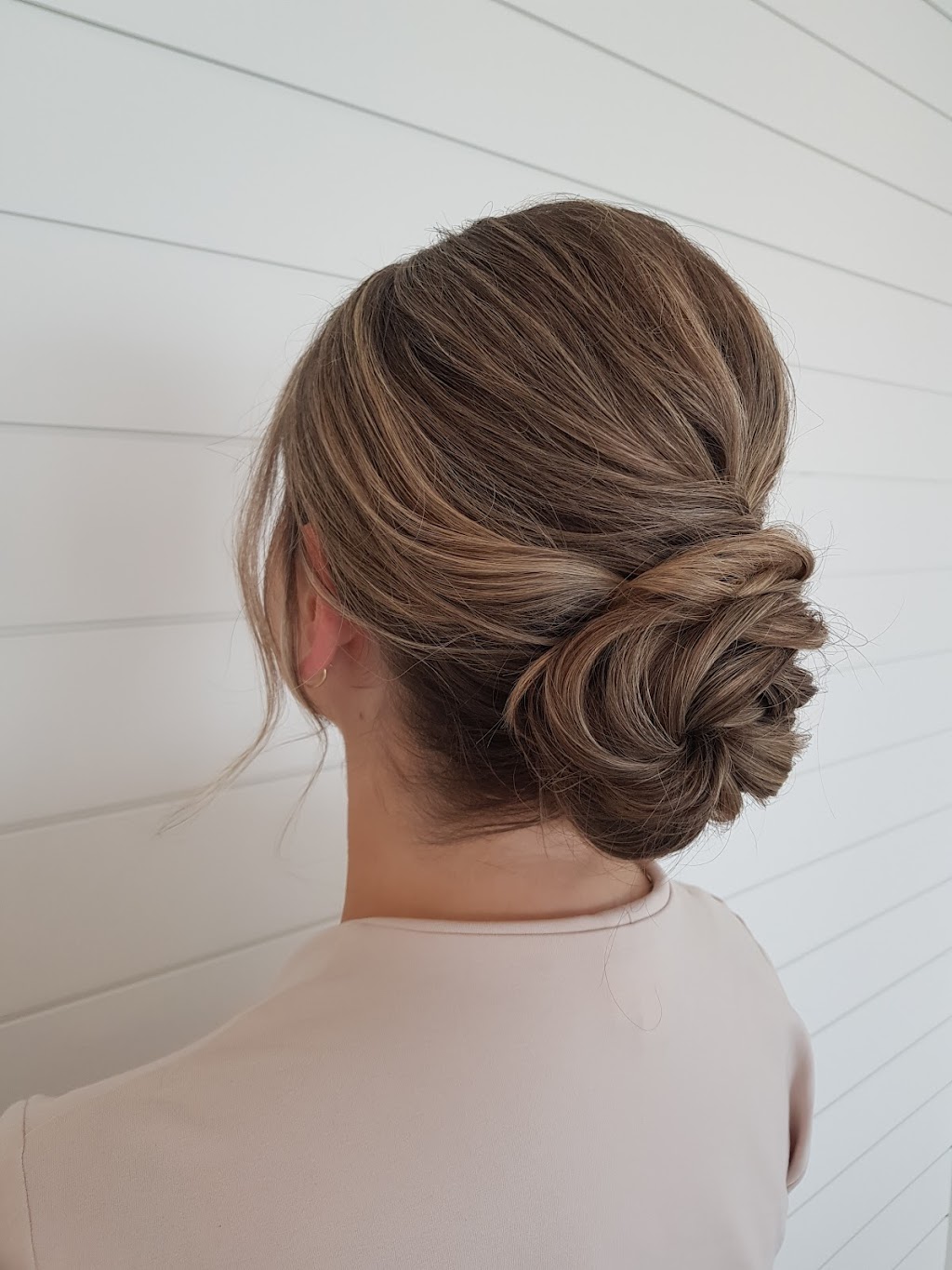 Yadgia Hair | Luxury Bridal Hair | Toronto + GTA | 5340 Anvil Ln, Mississauga, ON L5R 3R7, Canada | Phone: (437) 228-8349