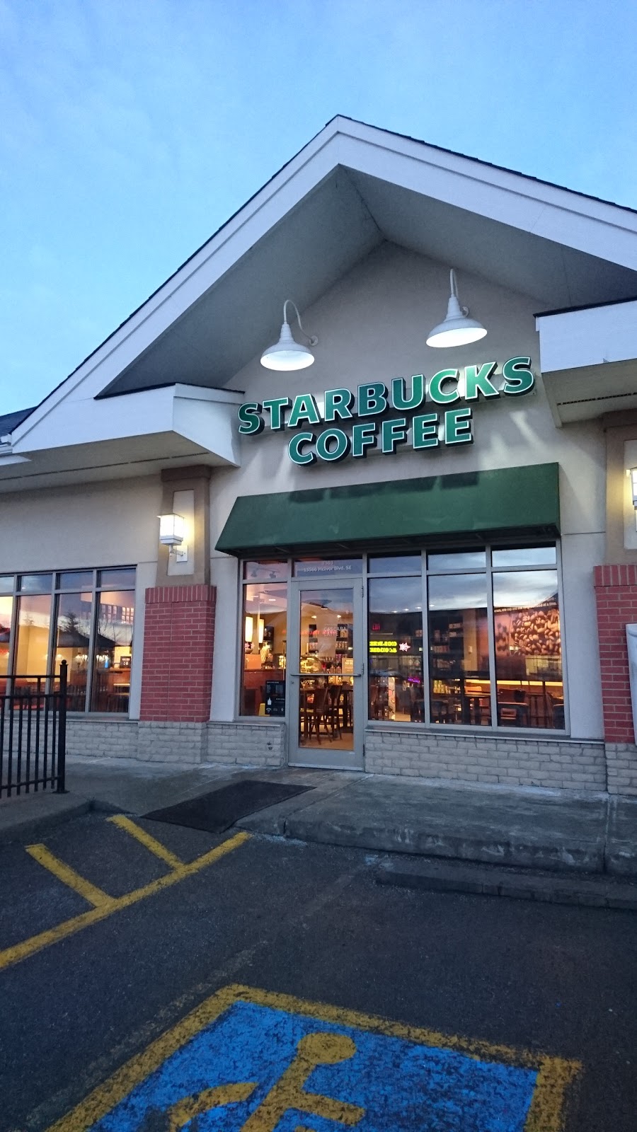 Starbucks | 15566 McIvor Blvd SE #500, Calgary, AB T2Z 4Y2, Canada | Phone: (403) 257-3882