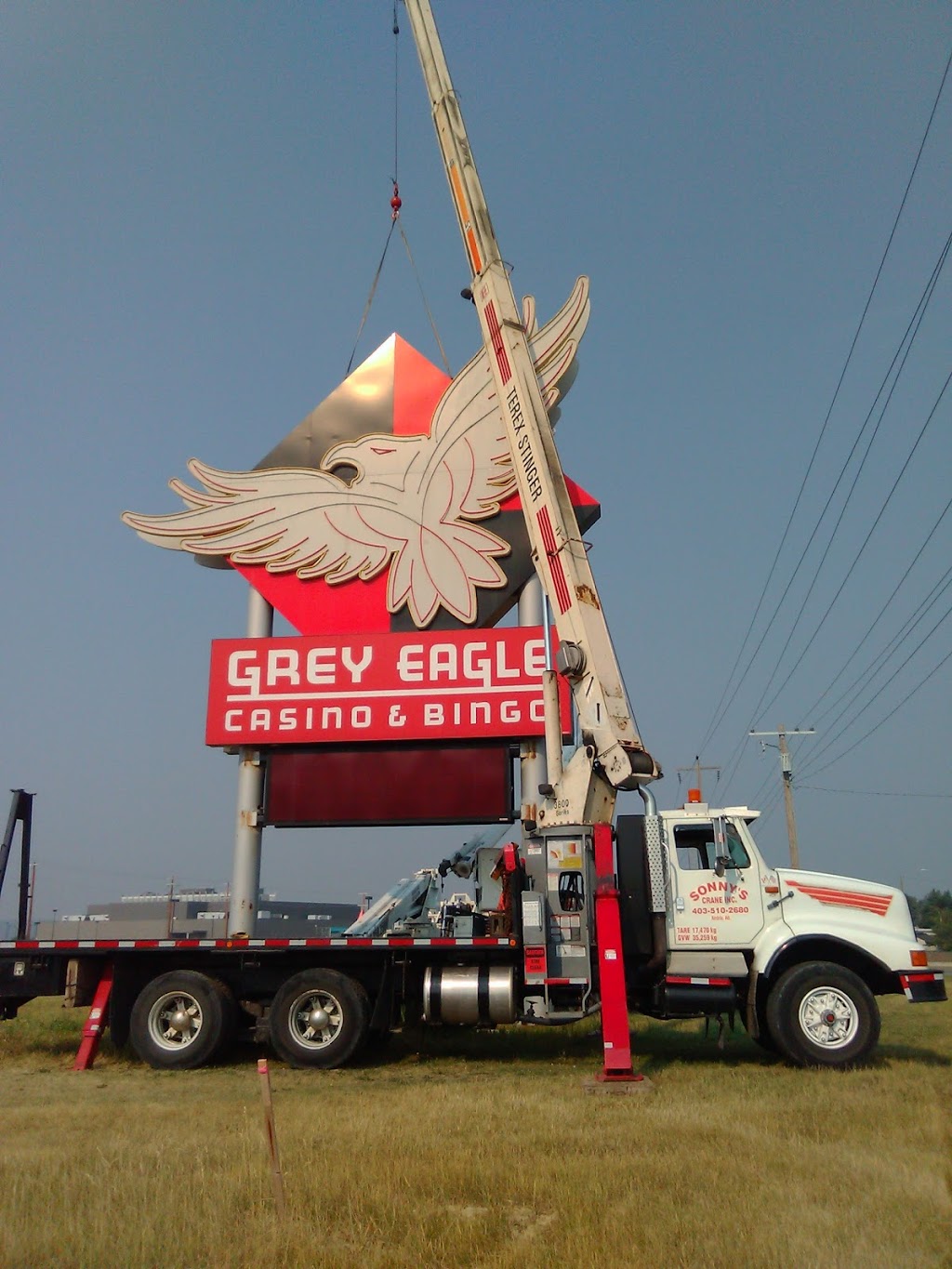 Sonnys Crane Incorporated | 20013 Big Hill Springs Rd, Balzac, AB T4B 4N6, Canada | Phone: (403) 510-2680