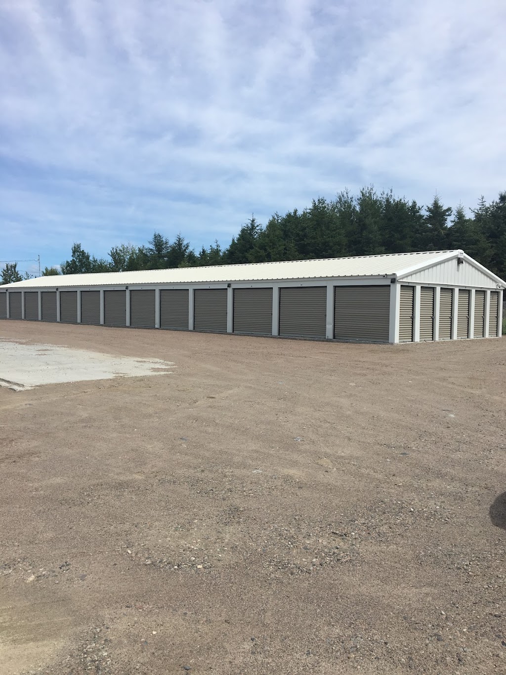 Les Entrepôts Intact Inc Storage | 1880 Brisay, Chicoutimi, QC G7K 0A7, Canada | Phone: (418) 812-9591