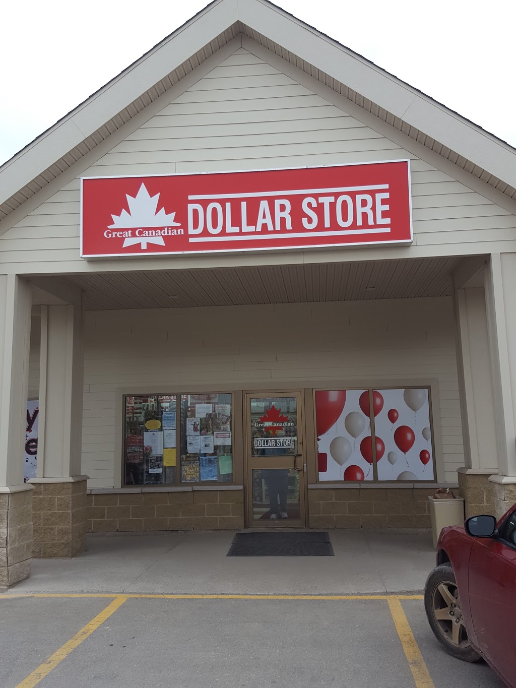 Great Canadian Dollar Store | 90 Jane St, Miramichi, NB E1V 0E6, Canada | Phone: (506) 622-4050