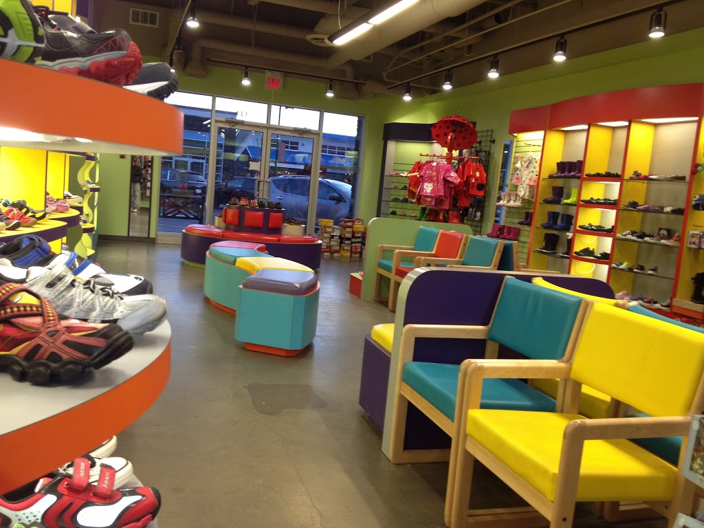 Little Footprints | 333 Aspen Glen Landing SW #131, Calgary, AB T3H 0N6, Canada | Phone: (403) 457-5437