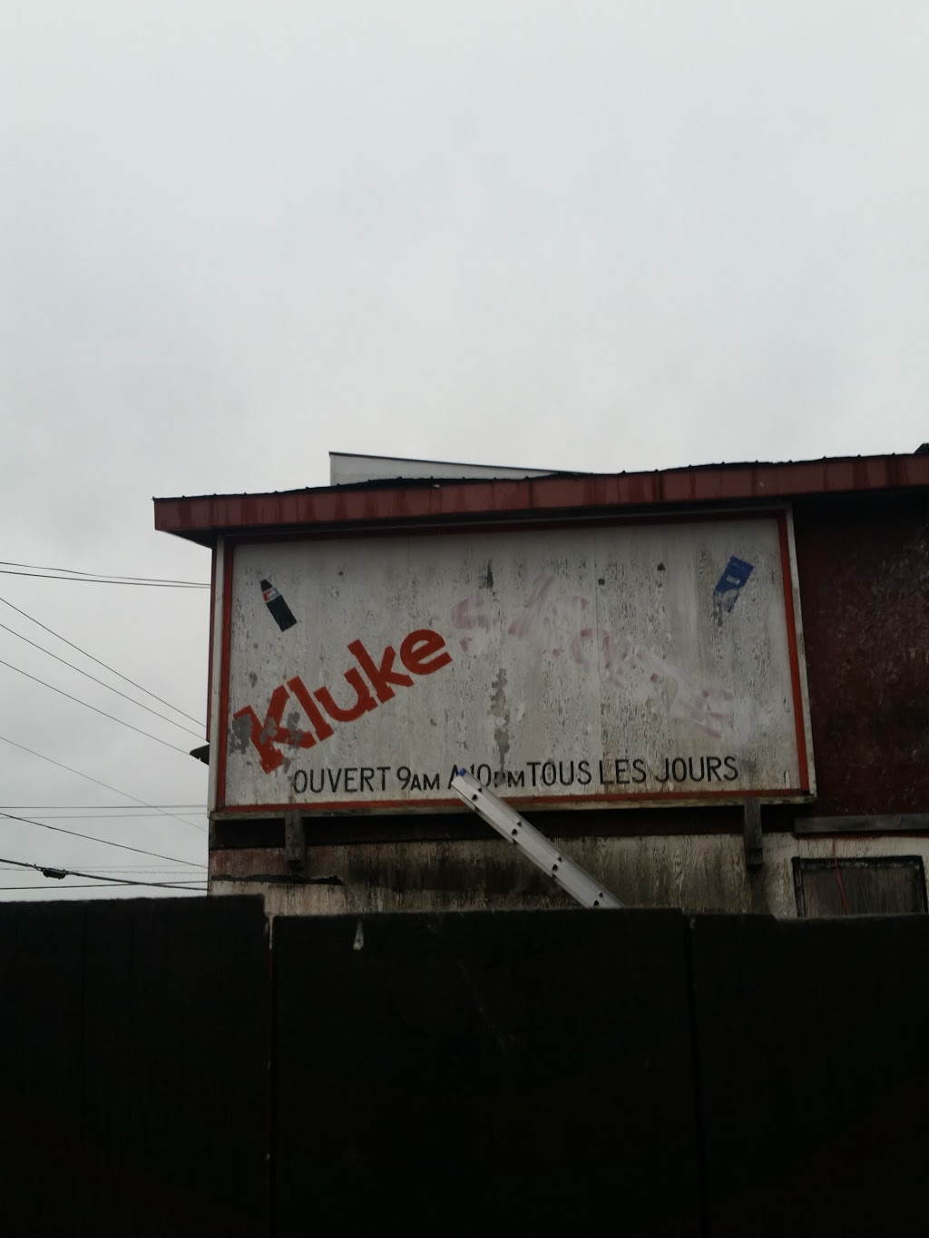 Klukes Korner Grocery | 1441 QC-148, Campbells Bay, QC J0X 1K0, Canada | Phone: (819) 648-5585