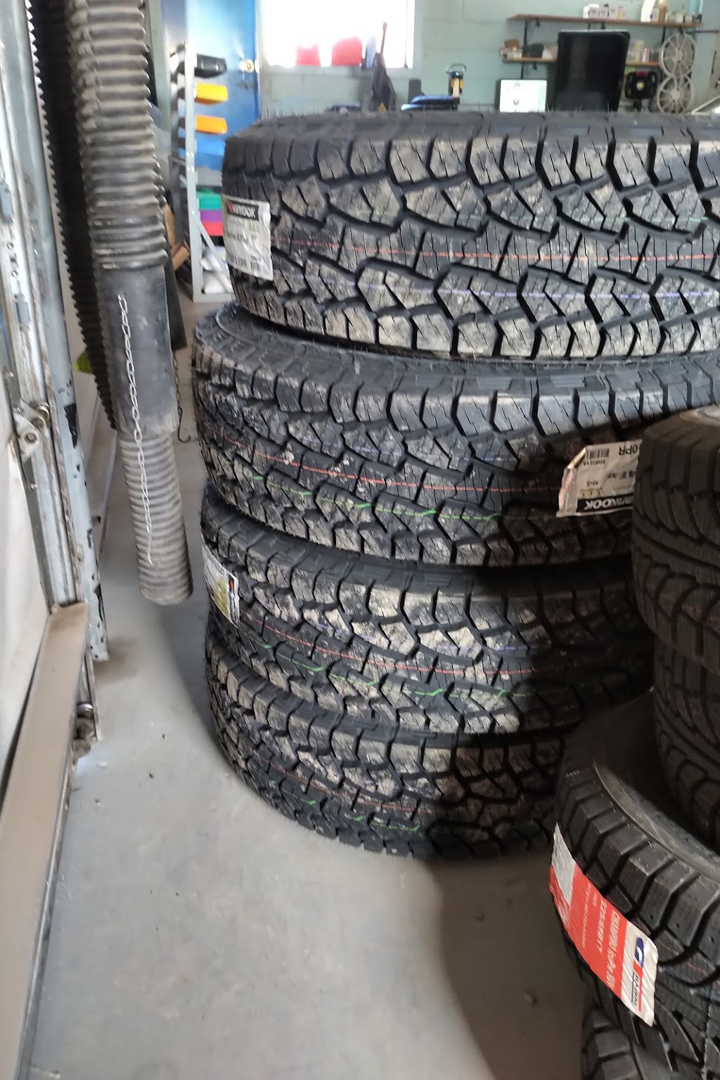 Nisal Tires & Auto Center | 94 Newkirk Rd b, Richmond Hill, ON L4C 3G3, Canada | Phone: (905) 886-3003