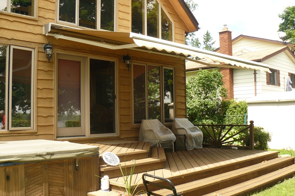 Lester Awnings | 1582 Chemong Rd, Peterborough, ON K9J 6X2, Canada | Phone: (705) 742-5405