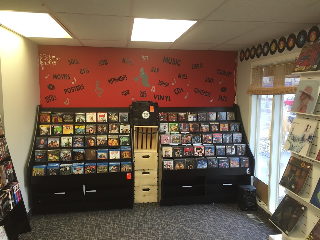 Second Chance Records | 20 Argyle St N, Caledonia, ON N3W 1B6, Canada | Phone: (905) 746-3335