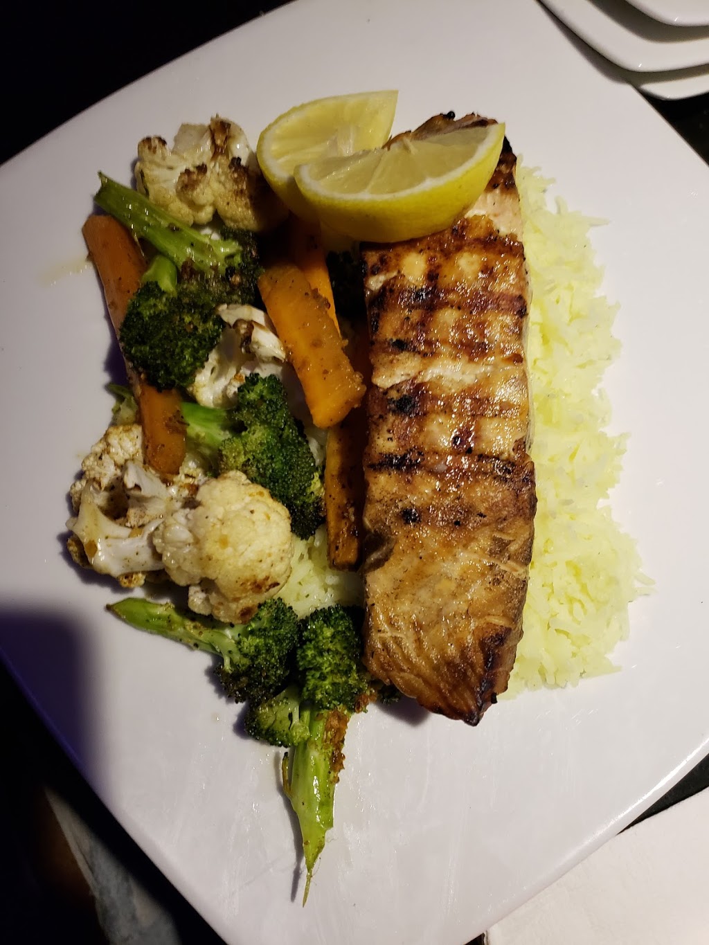 Westshore Bar And Grill | 877 Bayly St, Pickering, ON L1W 3M3, Canada | Phone: (905) 492-4902