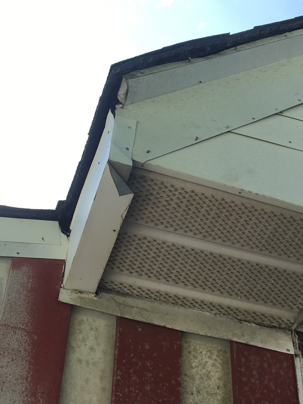 Tnt Roofing | 1675 Dunning Rd, Cumberland, ON K4C 1L7, Canada | Phone: (613) 762-7663