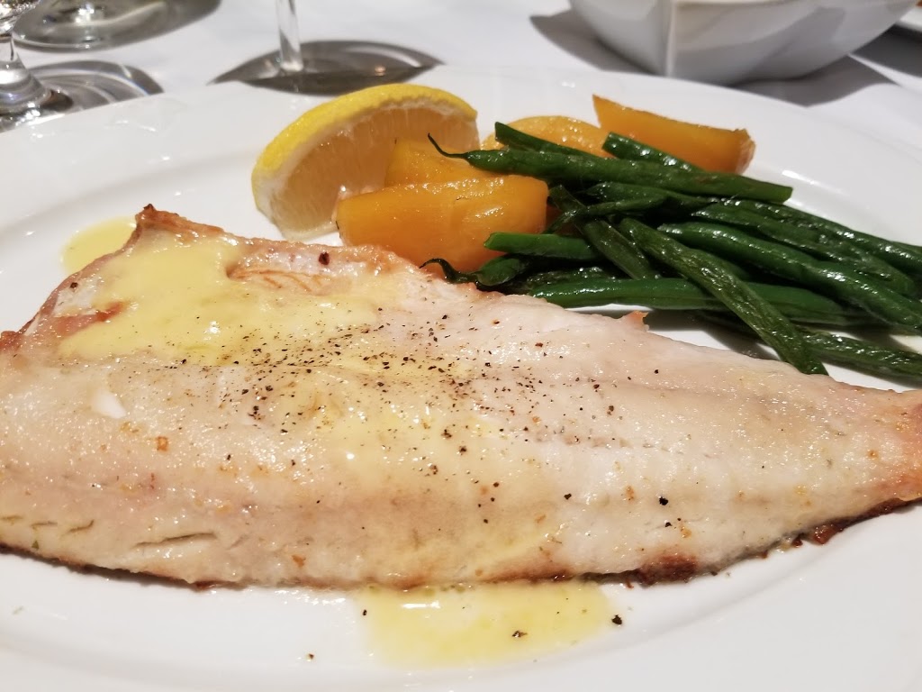 Lord Nelson Fine Dining | 650 Plains Rd E, Burlington, ON L7T 2E9, Canada | Phone: (905) 639-7950