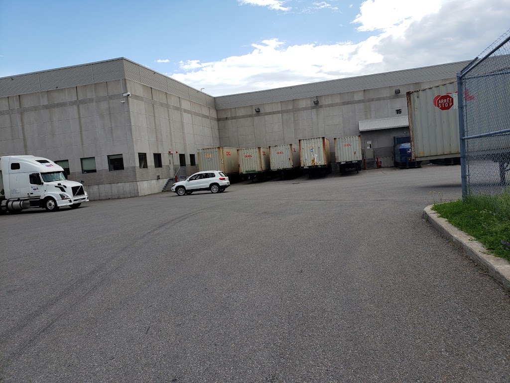 Sport Maska Inc. (CCM Hockey) | 3400 Rue Raymond-Lasnier, Saint-Laurent, QC H4R 3L3, Canada | Phone: (514) 461-8000