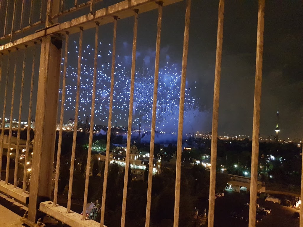 LInternational des Feux Loto-Québec | La Ronde, 22 Chem. Macdonald, Montréal, QC H3C 6A3, Canada | Phone: (514) 397-2001