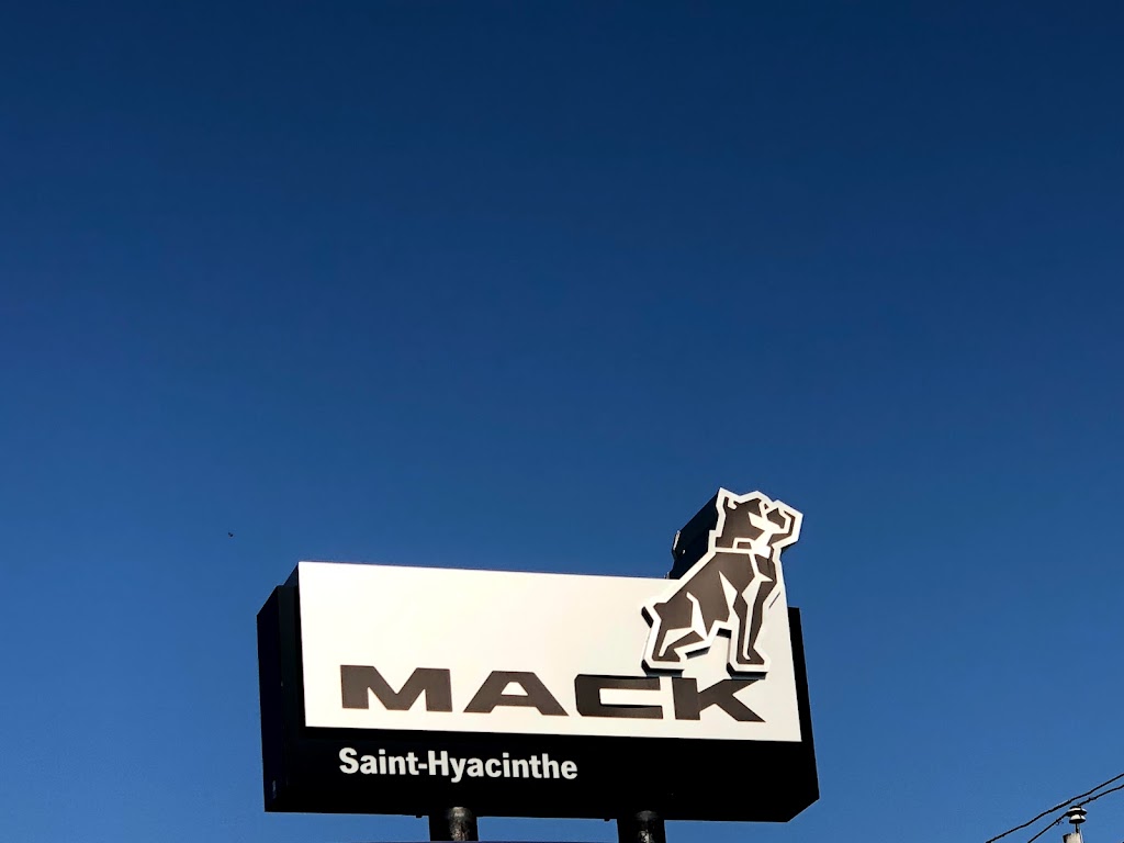 Mack St Marie St Hyacinthe | Rue Martineau, Saint-Hyacinthe, QC J2R 1T8, Canada | Phone: (450) 796-4004