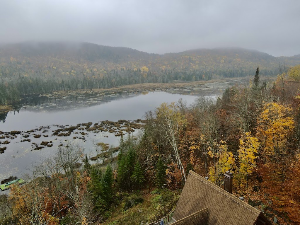 Chalet Héritage Nature | 4300 Rue De lHéritage, Sainte-Adèle, QC J8B 2H9, Canada | Phone: (888) 456-8745