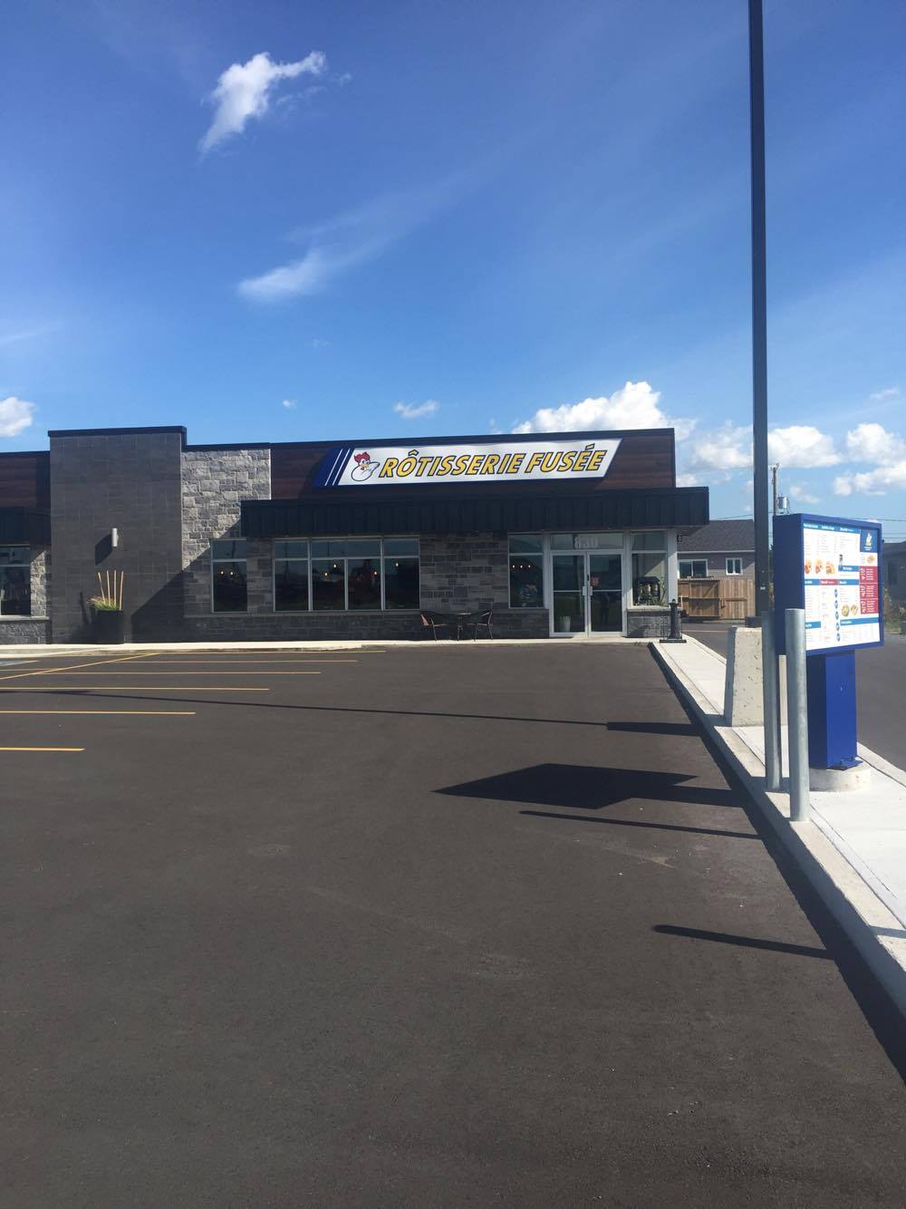 Rotisserie Fusée | 830 Boulevard Baril O, Princeville, QC G6L 3W6, Canada | Phone: (819) 364-2323
