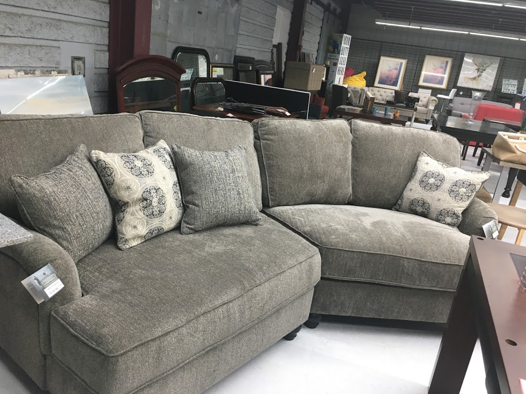 DOT Furniture - 3105 Dixie Rd, Mississauga, ON L5P 1B2, Canada