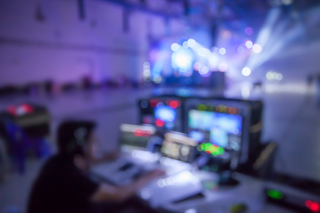 Dominion Sound & Light | 22 Saddlebrook St, Nepean, ON K2G 5N7, Canada | Phone: (613) 884-2599