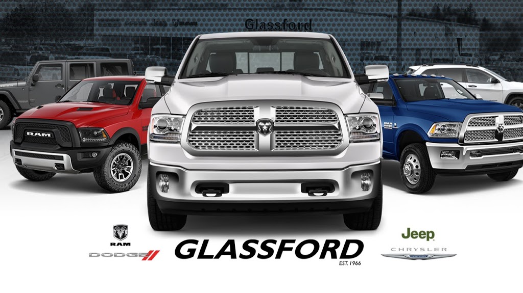 Glassford Chrysler | 30 Samnah Crescent, Ingersoll, ON N5C 3J7, Canada | Phone: (888) 839-2087