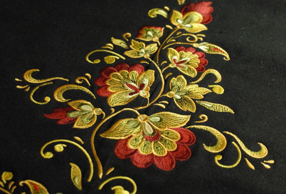 ArtEmbroidery | 22150 Dewdney Trunk Rd, Maple Ridge, BC V2X 3H6, Canada | Phone: (778) 322-2073