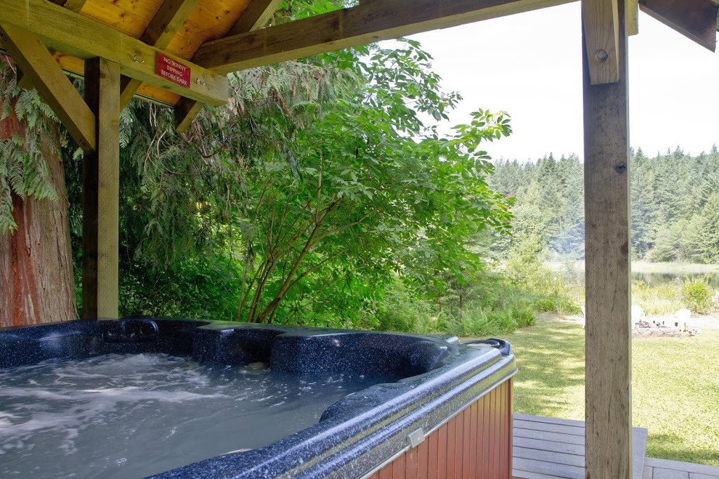 Luxury Getaways | 9989 Mt Baker Hwy, Deming, WA 98244, USA | Phone: (360) 398-9590